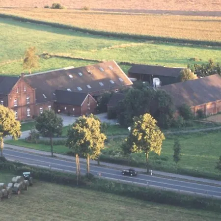 Kemp Blockhutte Wohlfuhlwagen Gastezimmer Moerenhof *